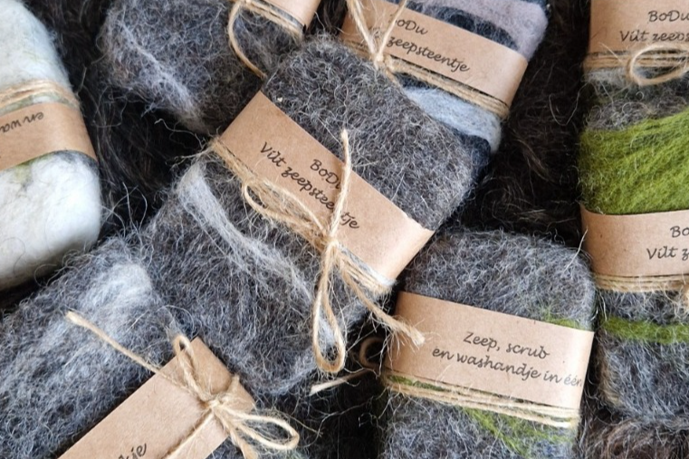 t Winkeltsje | BoDu Workshops Schapenvachtvilten